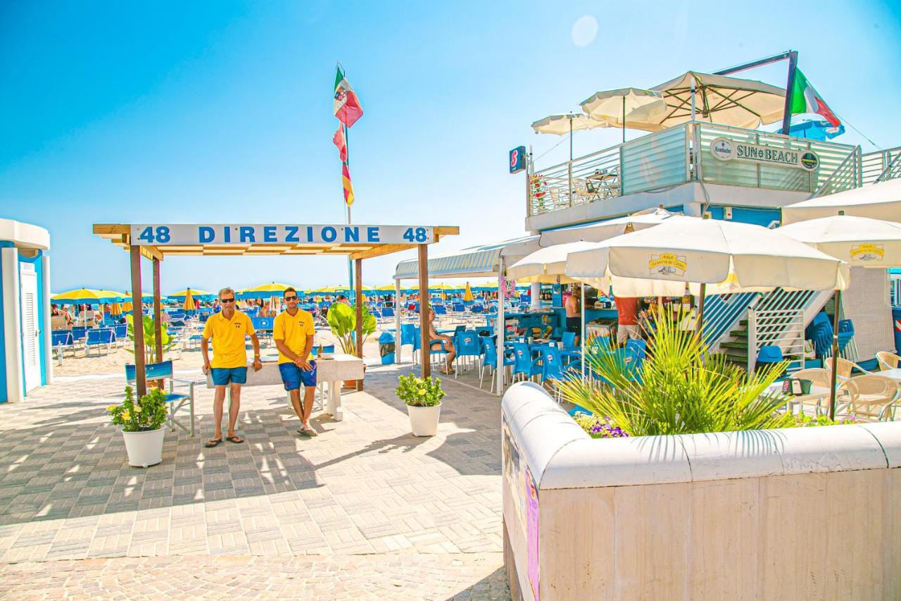 Hotel Ambasciatori Bellaria-Igea Marina Exterior photo